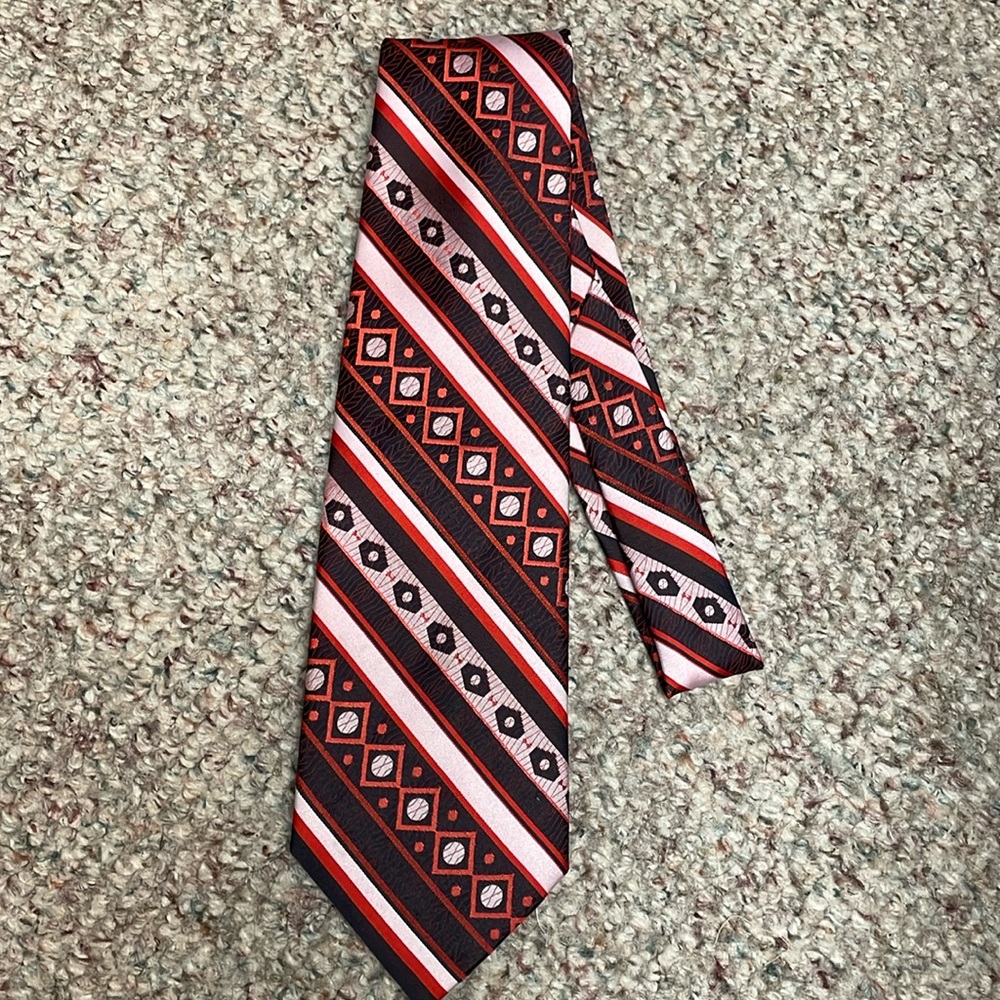 Vintage 70s tie
